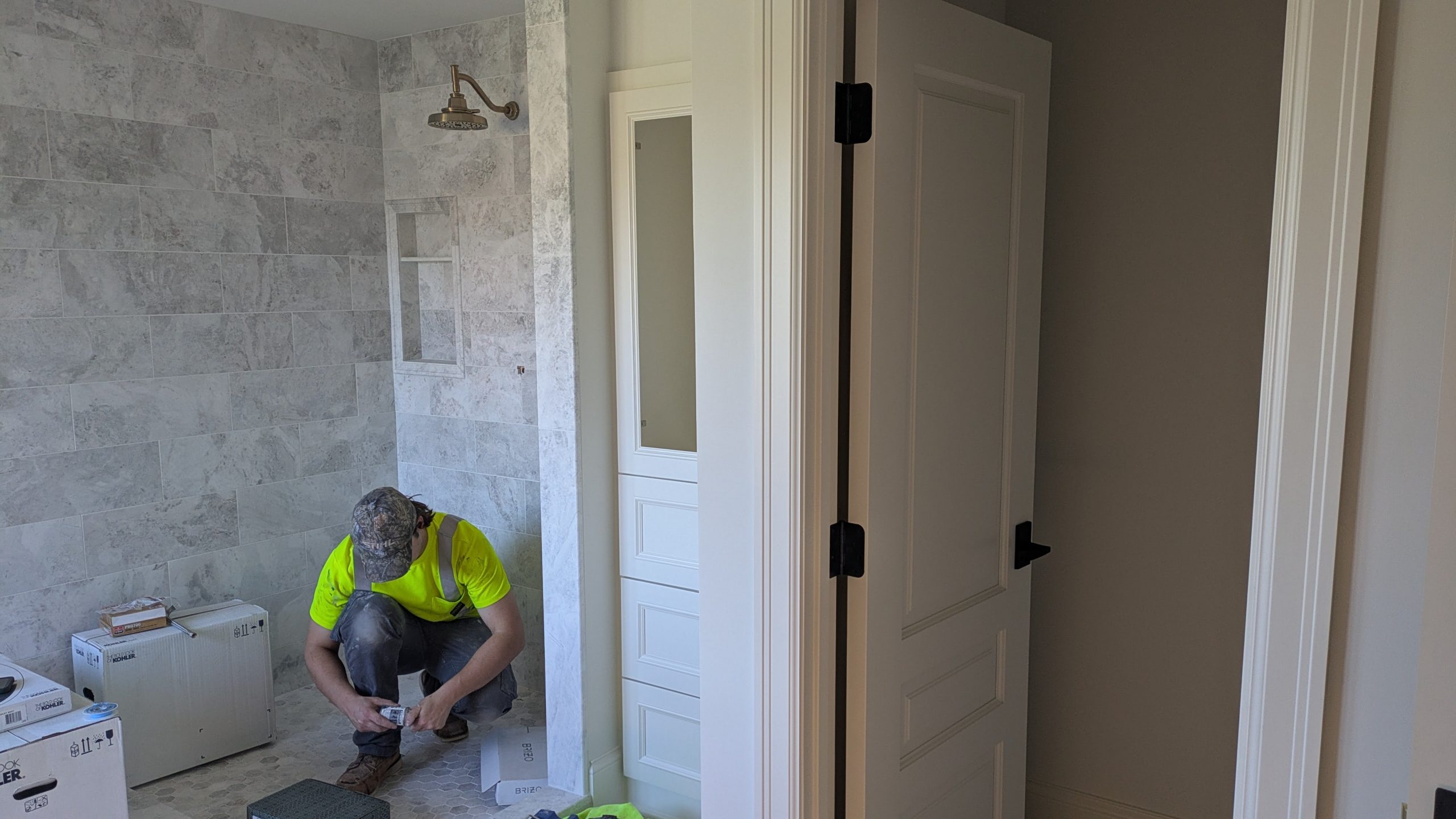 285NorthShore_PrimaryBath2