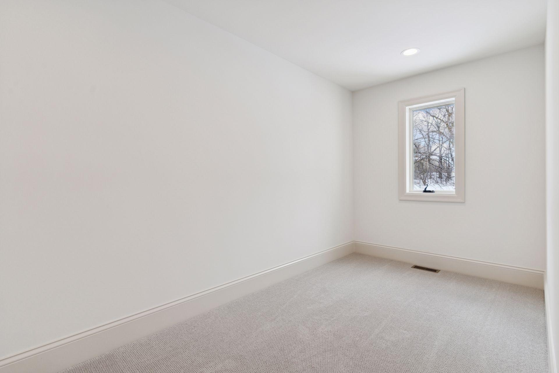 76eec5c6-ddc4-461a-b5e4-79c88325a3ee