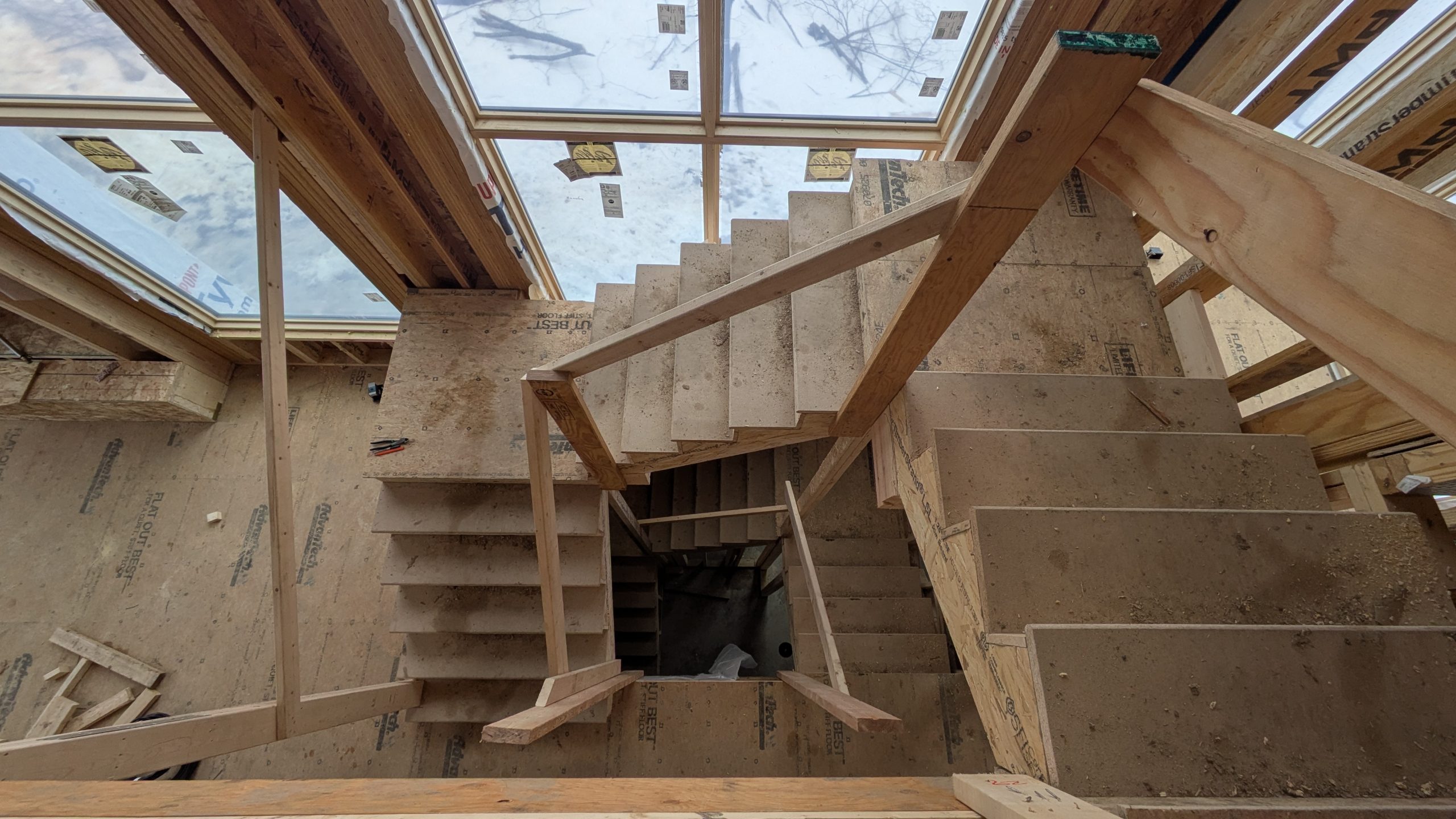 PXL_20260211_170440000