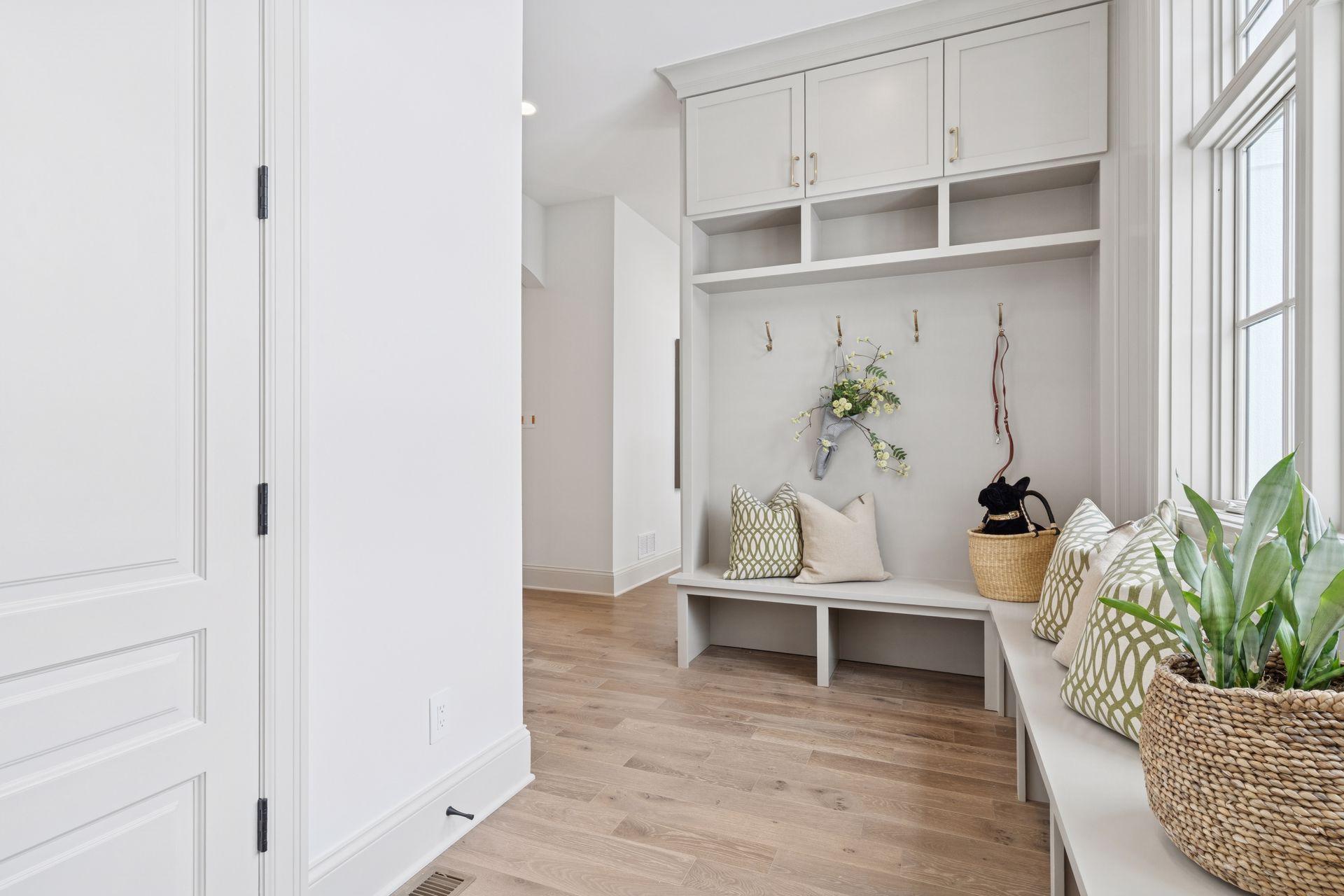 f74b1efa-0e72-40fc-a63c-15110e421403