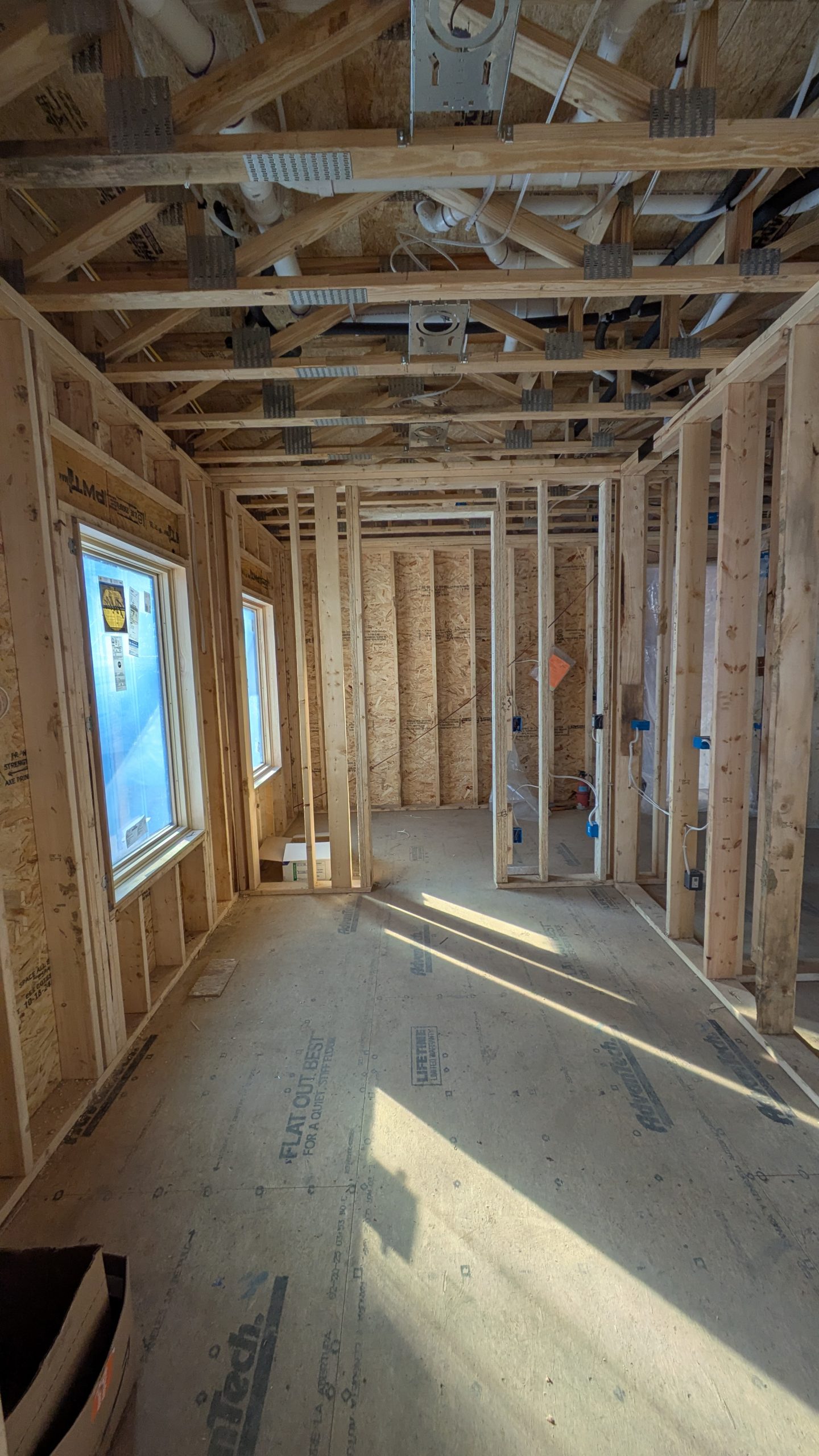305_NShore_Mudroom Closet